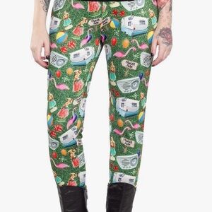 Sourpuss Trailer Park Leggings – Size 2XL – NEW With Tags